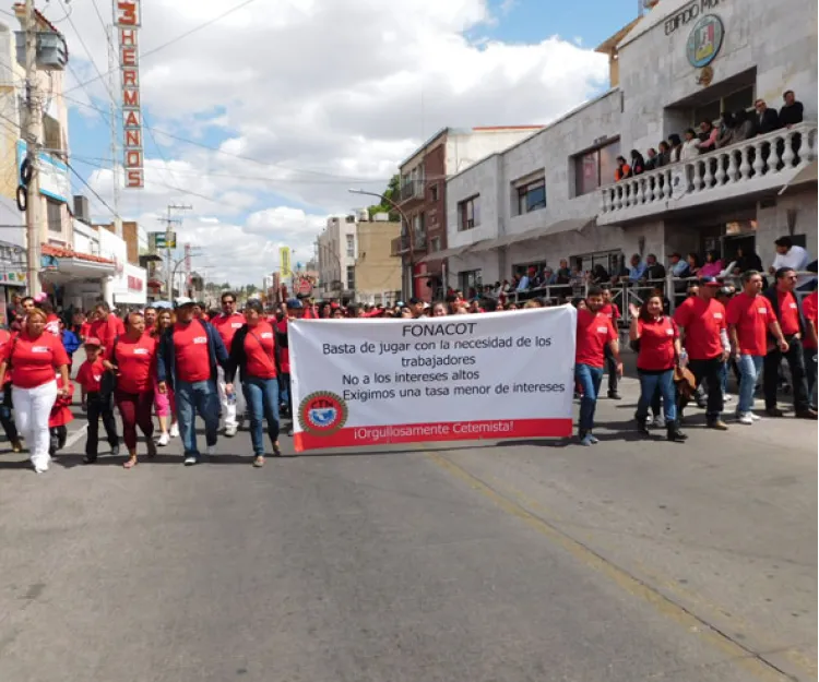 Exigen respeto a conquistas laborales en el Día del Trabajo