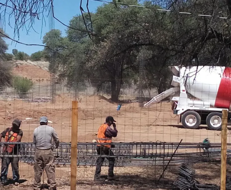 Avanzan obras de construcción en la UTN