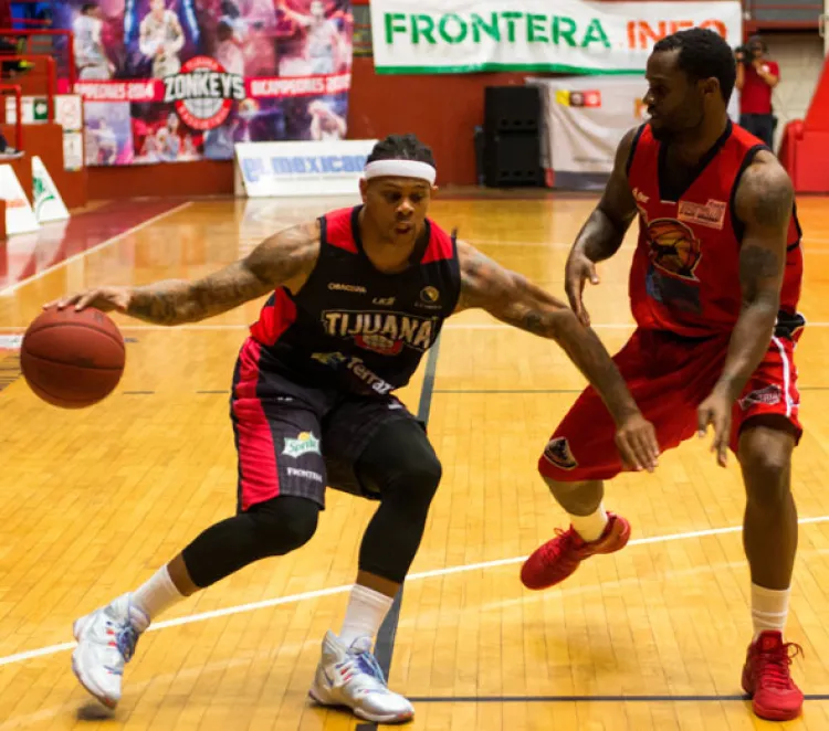 Zonkeys frena  a los Vaqueros