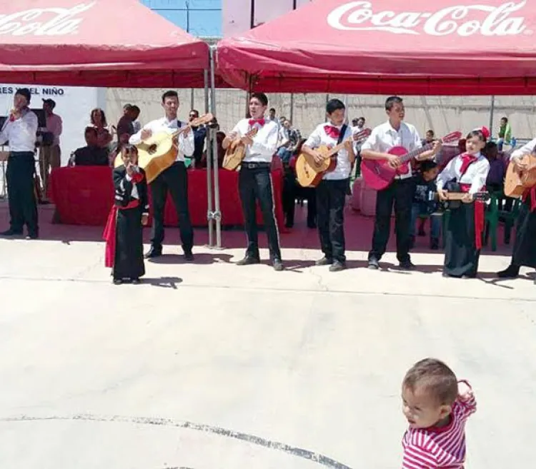 Celebran a las madres de internos en el Cereso