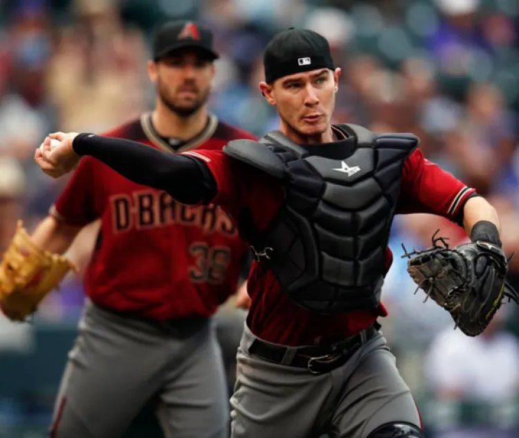 Frenan Rockies  a Diamondbacks