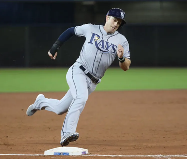 Rays castigan  a los Azulejos