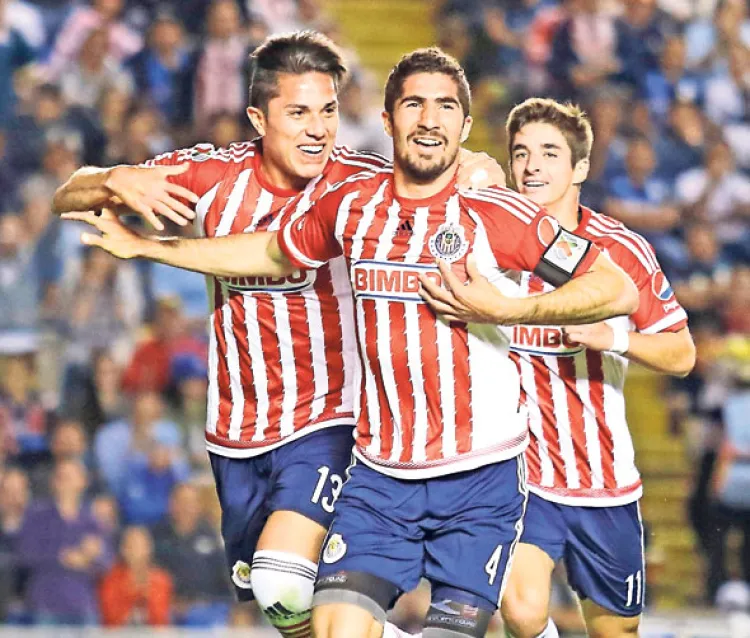 Cambian Chivas su horario