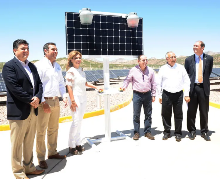 Opera Planta Tratadora  con energía 100% limpia