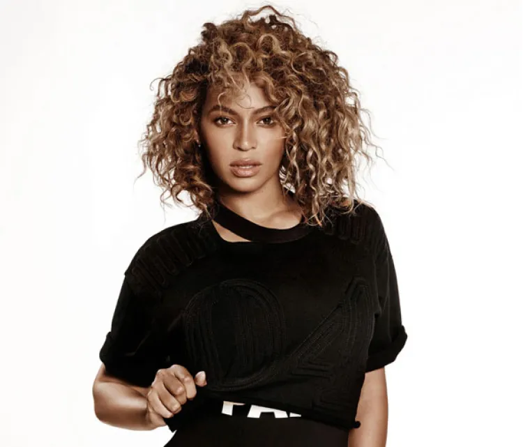 Beyoncé proclama el amor por su padre en redes sociales