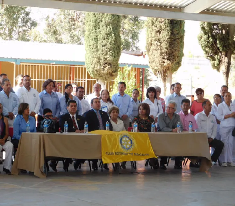 Realizan Lunes Cívico en escuela primaria Margarita Maza de Juárez