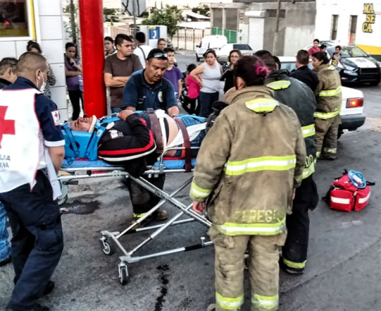 Deja accidente a cuatro personas  lesionadas