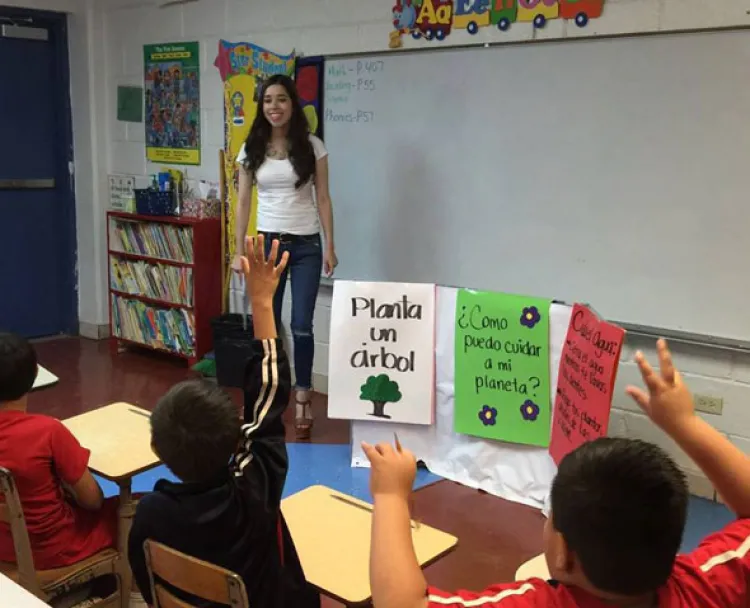 Llevan pláticas ecológicas a niños de primaria