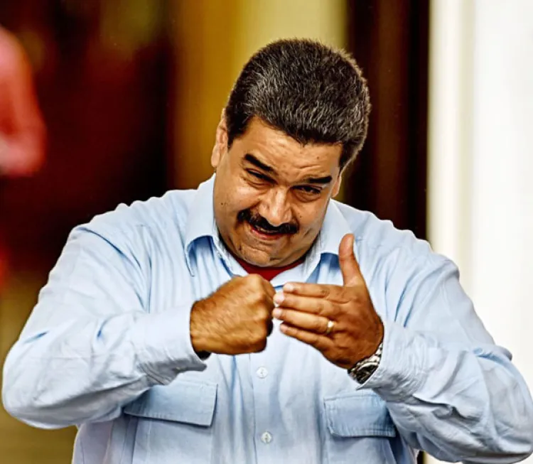 Pelea Maduro con Parlamento por usurpaciones
