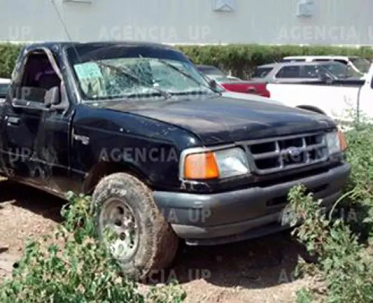 Mueren dos mujeres  al caer en vehículo  a canal en Obregón