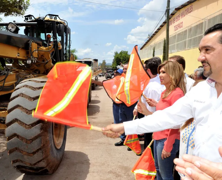 Lleva Gobernadora  obras a Navojoa  y Rosario Tesopaco