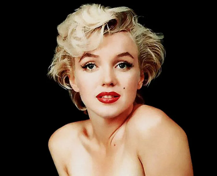 Cabello y vestidos de Marilyn Monroe serán subastados