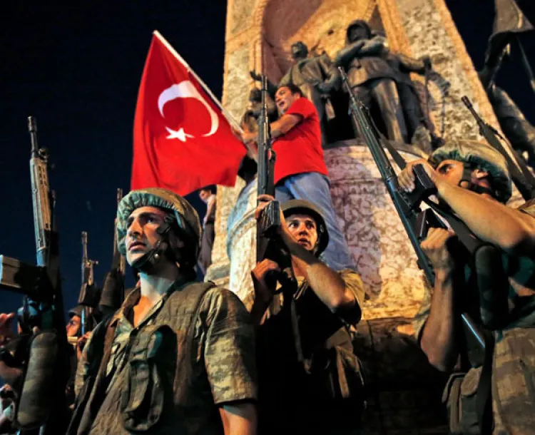 Declara Turquía estado de emergencia durante tres meses