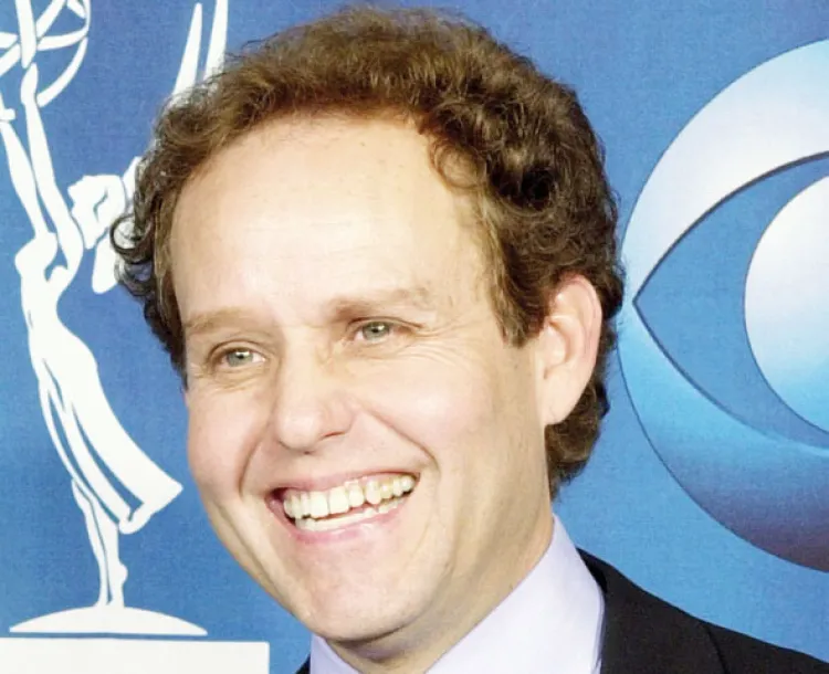 Le quitan nominación al Emmy a Peter MacNicol