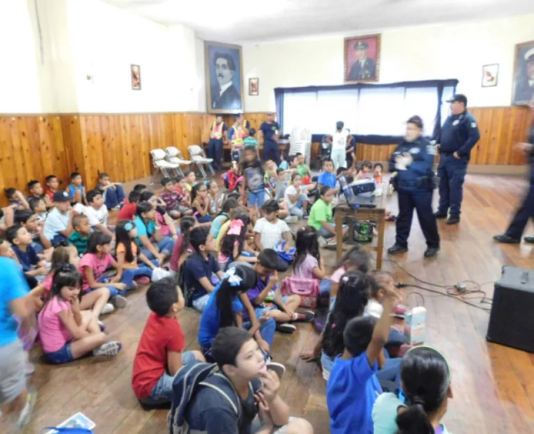 Arranca Bomberitos  Exploradores en  su octava edición