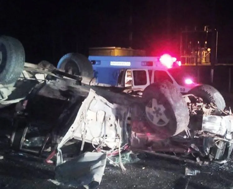 Mueren dos en carretera Caborca-Desemboque