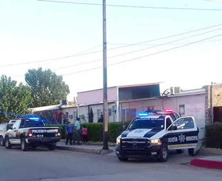 Atacan a policía  con arma blanca