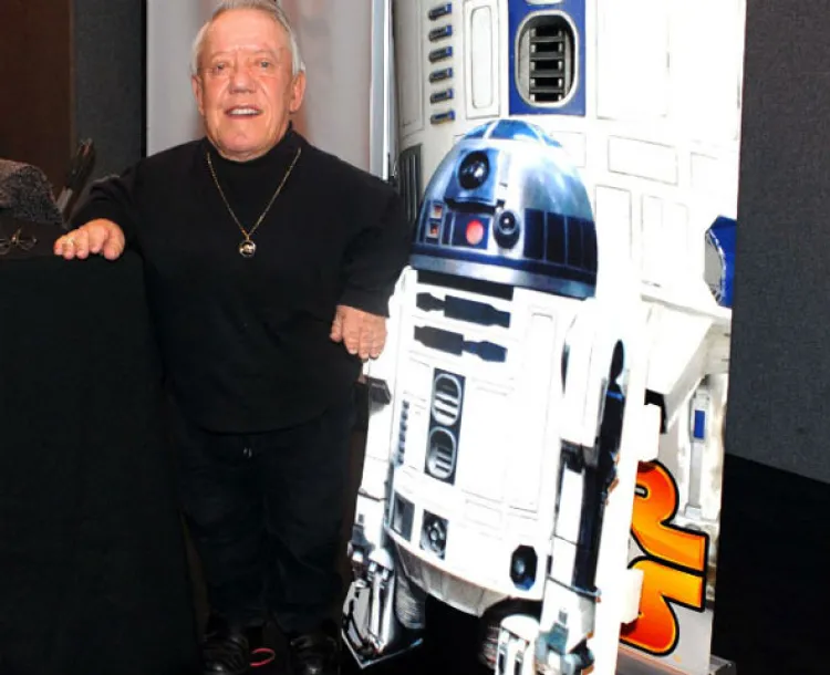 Fallece actor que dio vida a R2-D2