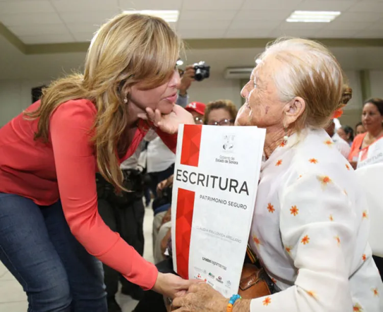 Estará hoy la Gobernadora en AP