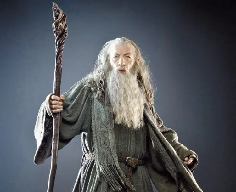 Gandalf rechaza millonaria oferta para oficiar boda