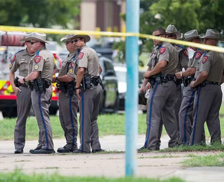 Deja un muerto balacera en secundaria pública de Texas