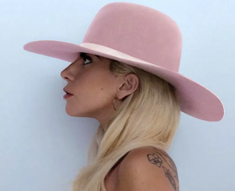 Anuncia Lady Gaga  nuevo disco para octubre