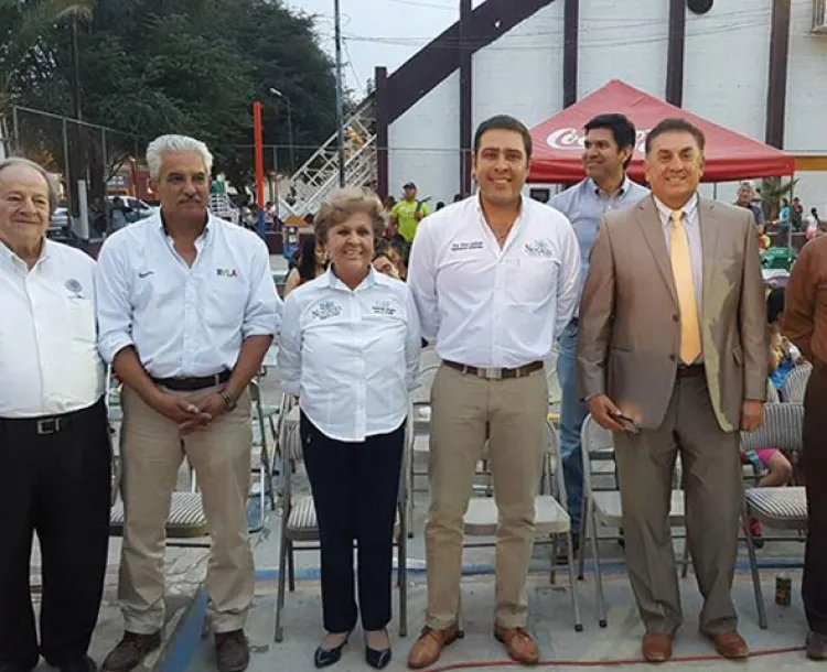 Reconoce Alcalde labor de Club Rotario