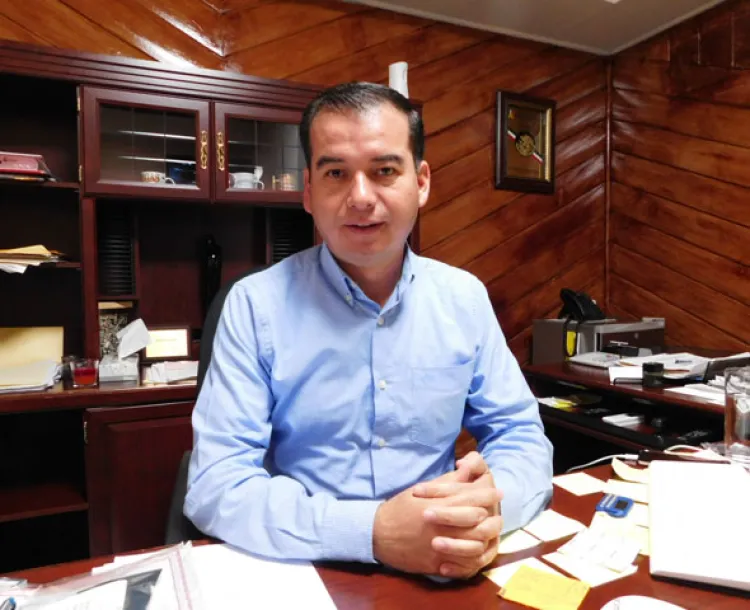 Instalan banda ancha  en Prepa Municipal