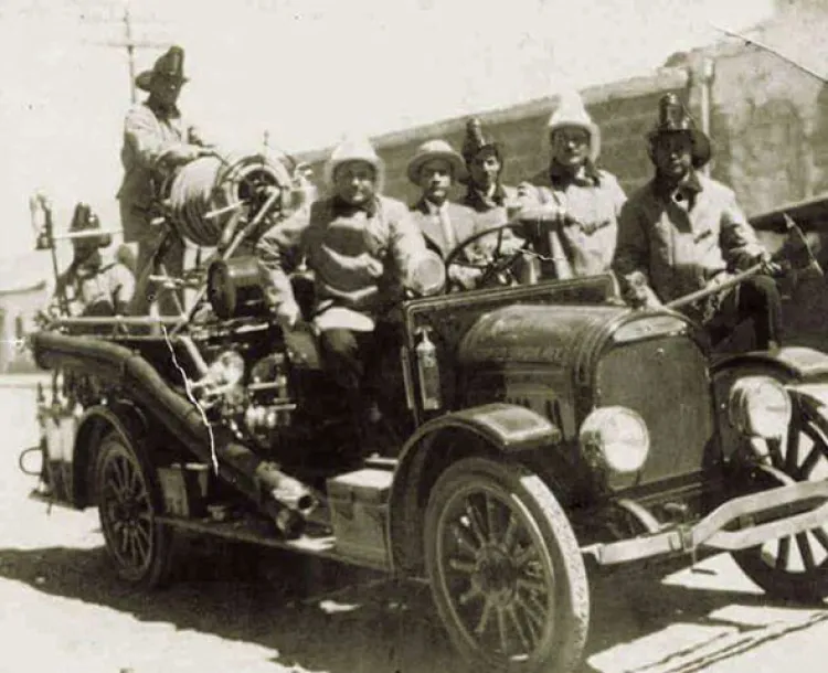 Festejan hoy Bomberos aniversario, cumplen 99 años