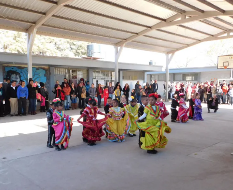 Autoridades municipales y educativas inauguran Semana de la Inclusión en CAM