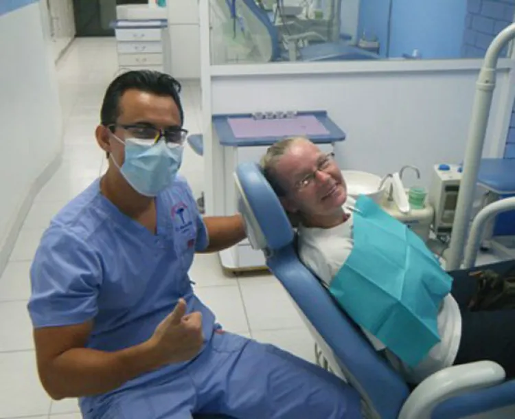 Buscan dentistas    mantener clientela  de turismo médico