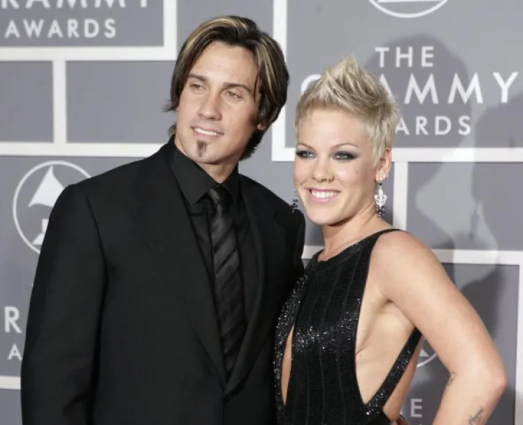 Pink y Carey Hart reciben al pequeño Jameson Moon