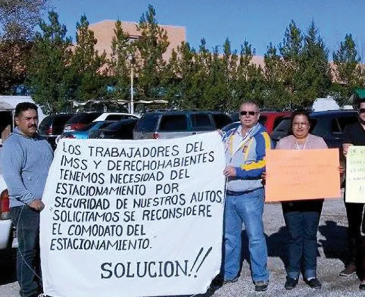 En desacuerdo con obra médicos y  personal del IMSS en Agua Prieta