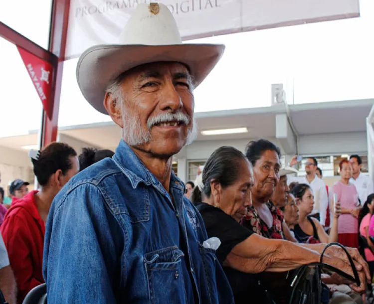 Cambia Sedesol reglas a pensión para Adultos Mayores