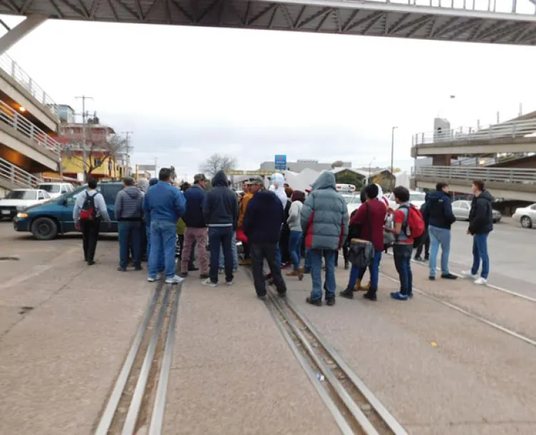 Protestan contra el gasolinazo de manera pacífica