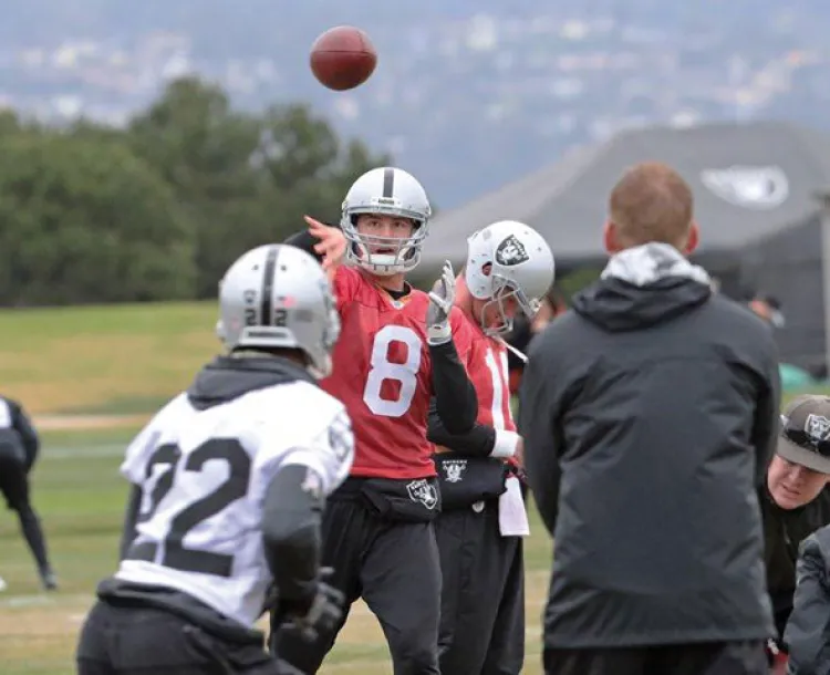 Van los Raiders con Connor Cook, tercero en la historia