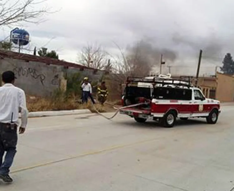 Hombre se salva  de morir quemado durante incendio