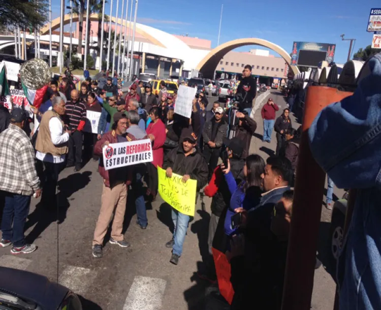 Continúan protestas contra el gasolinazo