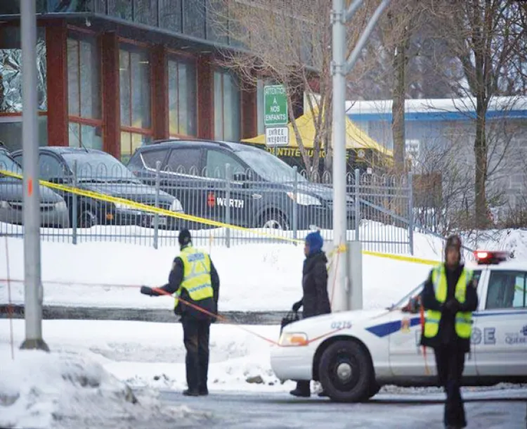 Atacan y matan a seis en mezquita en Quebec
