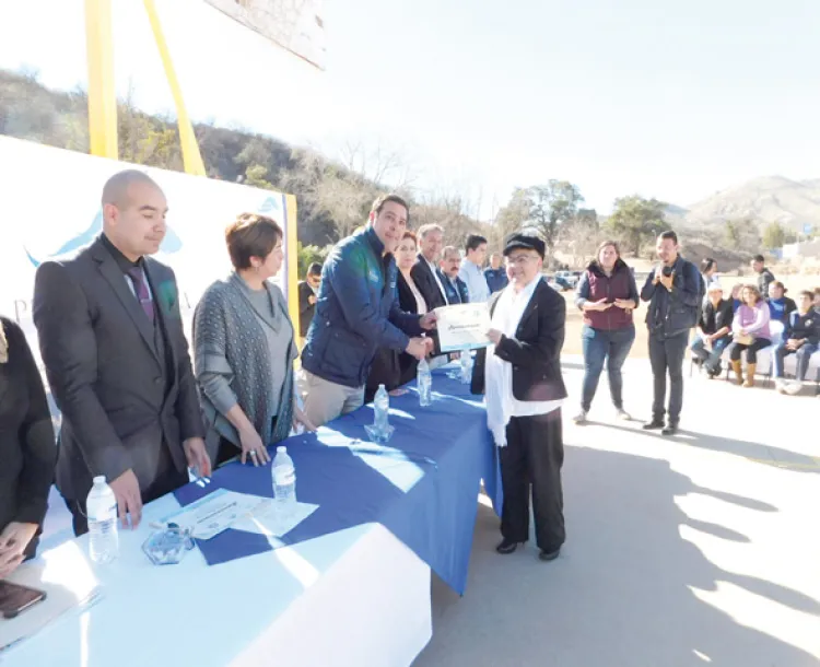 Celebran séptimo aniversario de la Prepa Municipal