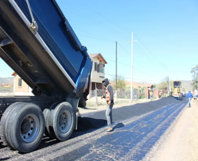 Inicia repavimentación de tramo carretero