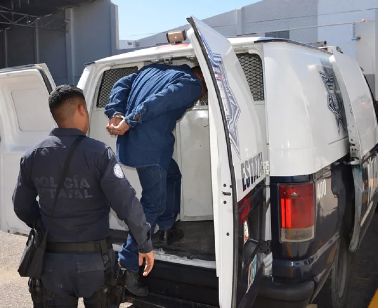 Detenidos por robar tonelada y media de naranjas