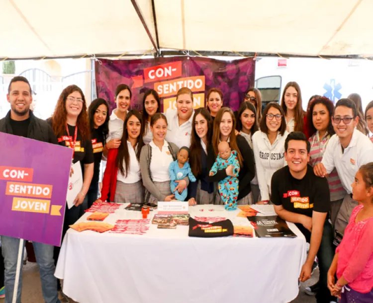 Participa ISJuventud en Feria de la Salud en Magdalena