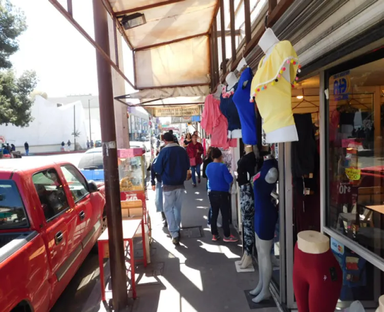 Comerciantes establecidos:Necesario, regular a ambulantes y semifijos