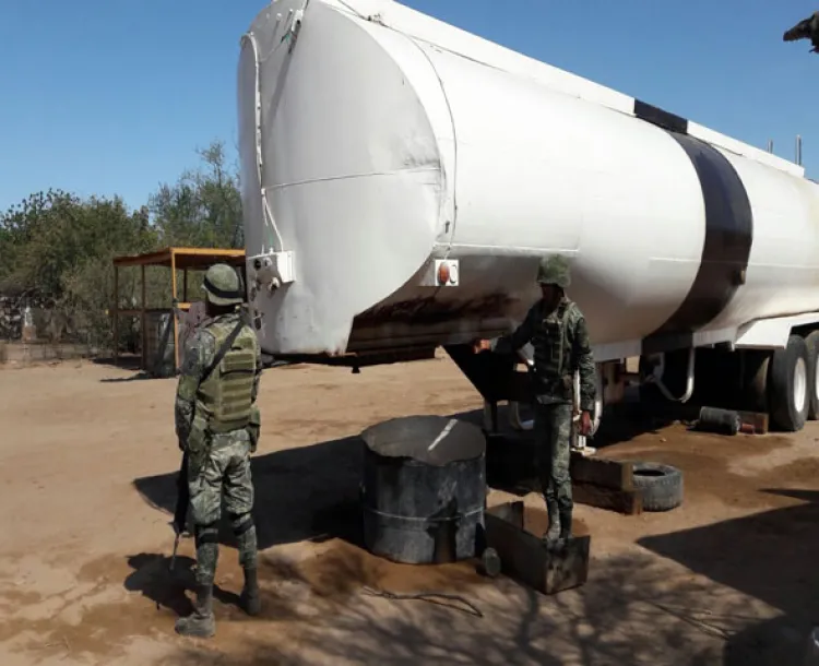 Hallan tomas clandestinas; Aseguran 61 mil litros de combustibles