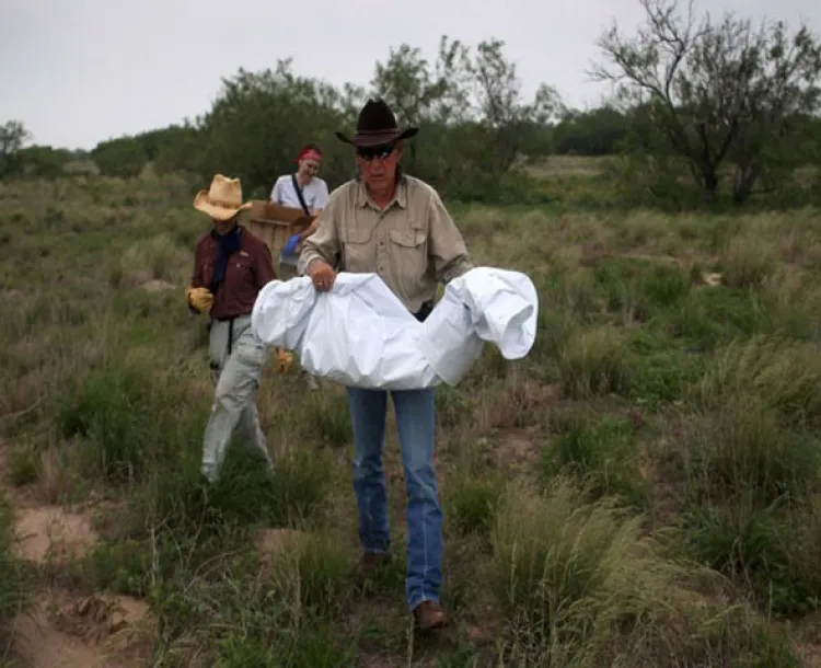Hallan restos de 81 personas en desierto de Arizona