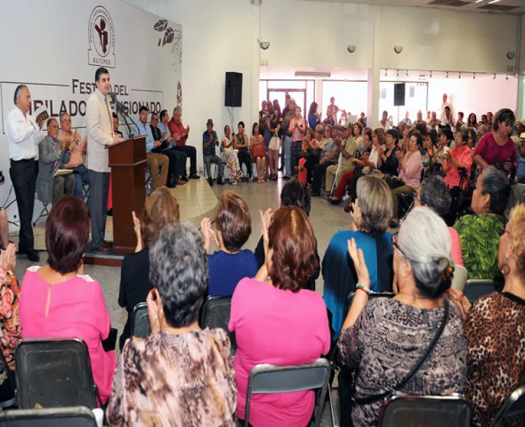 Reconoce Secretario de Gobierno a pensionados y jubilados