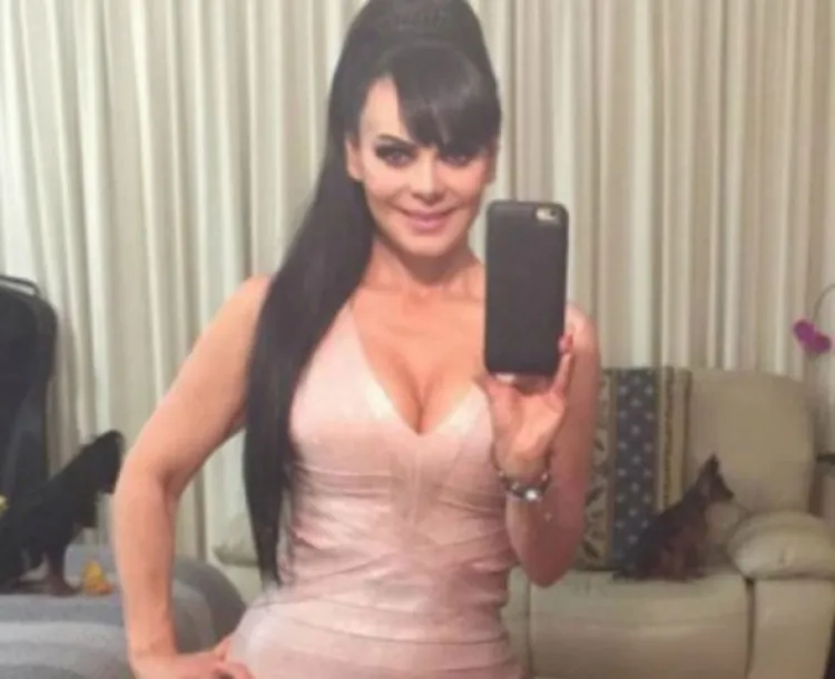 Critican a Maribel Guardia por ser nominada al Grammy