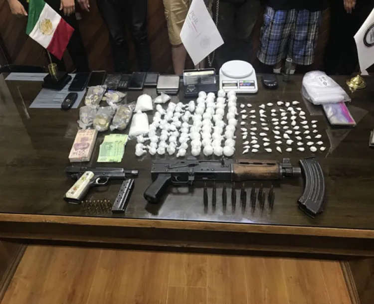 Asegura PGR droga, armas y efectivo en Caborca