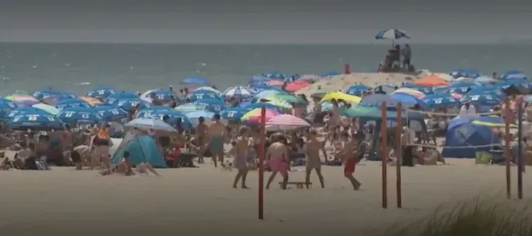 Long Beach toma medidas ante evento no autorizado en la playa